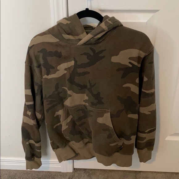 TNA Sweaters - TNA camo hoodie